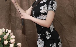 国产精品色拉拉免费看